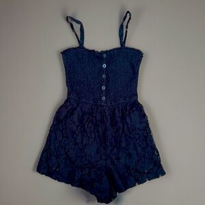 Hollister women’s size small lace romper